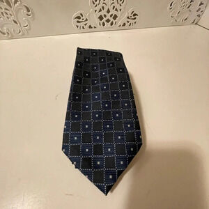 George Armani beautiful Italian ties gorgeous color perfect condition